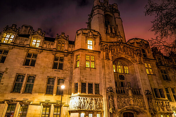 Westminster Abbey of night view (London)