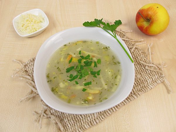 Meerrettich-Apfel-Suppe