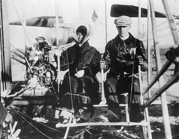 Luftfahrt: Wilbur und Katherine Wright 1908