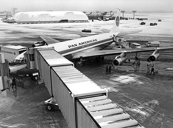 Neues Air-Terminal auf dem Frankfurter Flughafen