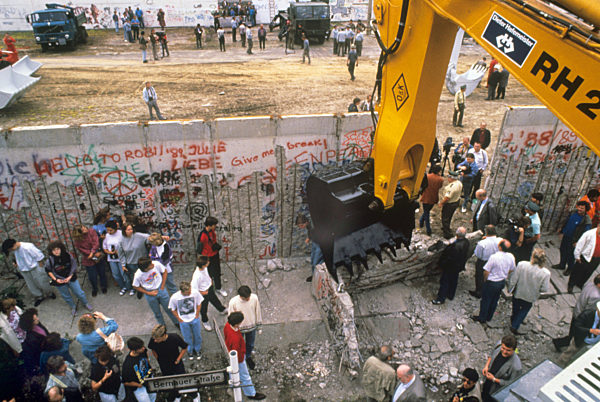Demolition of the Berlin Wall
