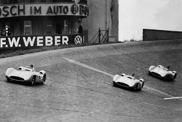 Formel 1: Silberpfeile dominieren auf der Avus