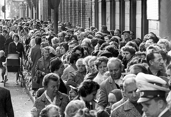 Passierscheinaktion 1964 angelaufen