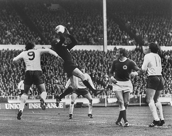 Deutschland gewinnt Fußball-Europameisterschaft