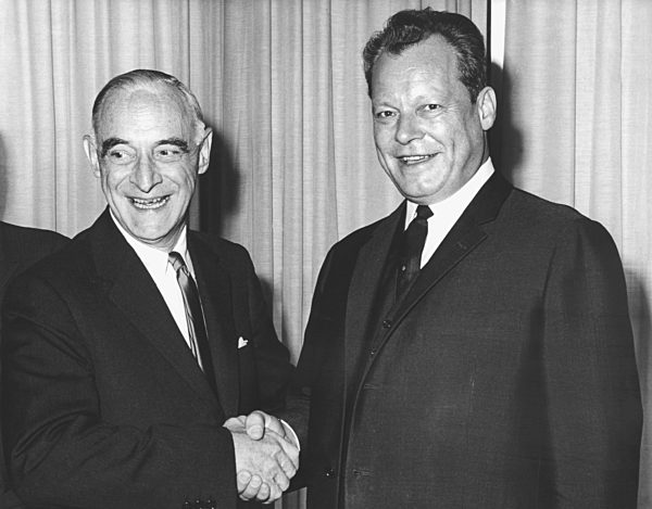 General Lucius D. Clay und Willy Brandt