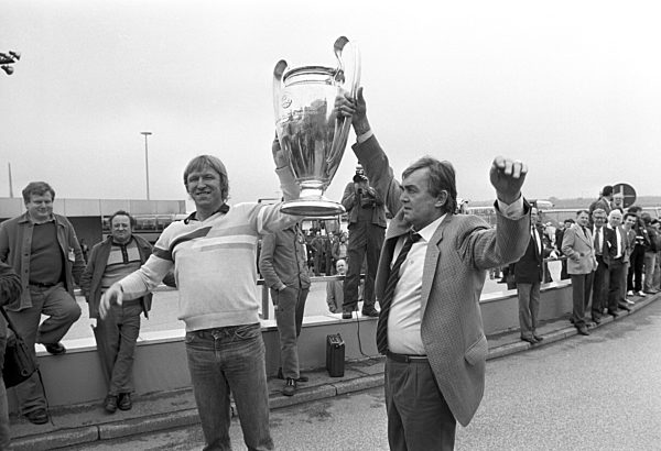 Hamburger SV gewinnt Landesmeister-Pokal 1983 gegen Juventus Turin