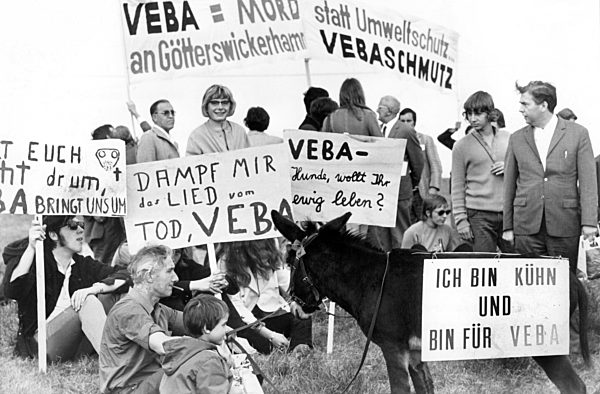 Anti VEBA demonstration in Rheinberg