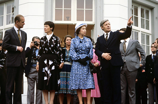 Queen Elizabeth and Federal Chancellor Helmut Schmidt 1978