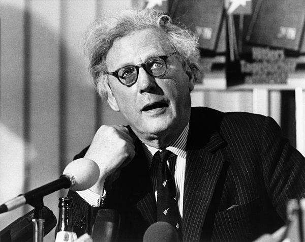 Magazin Stern präsentiert angebliche Hitler-Tagebücher