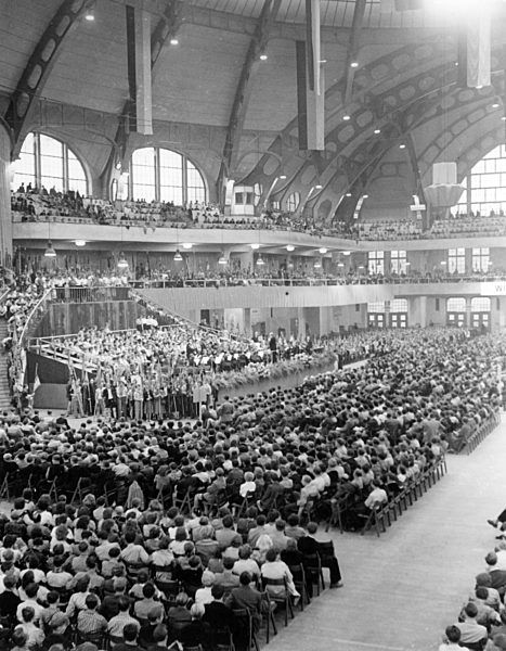 First federal meeting of the trade union youth organization