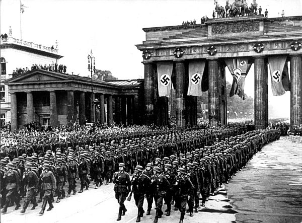 Drittes Reich - Parade der Wehrmacht