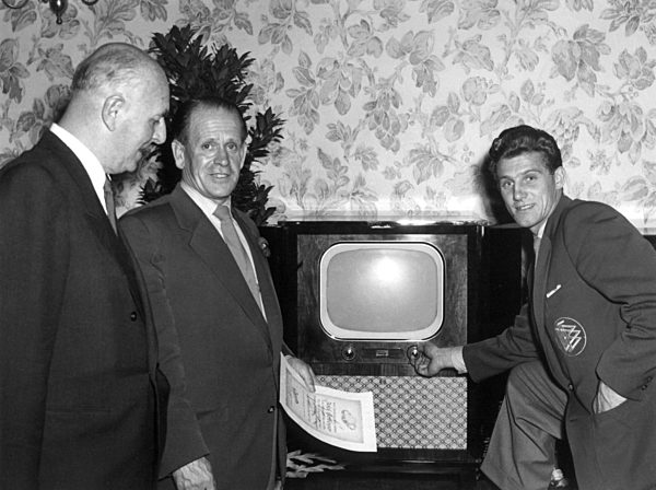 Sepp Herberger "The football is round"