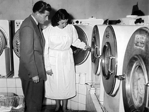 Fritz Walter und Frau betreiben Wäscherei