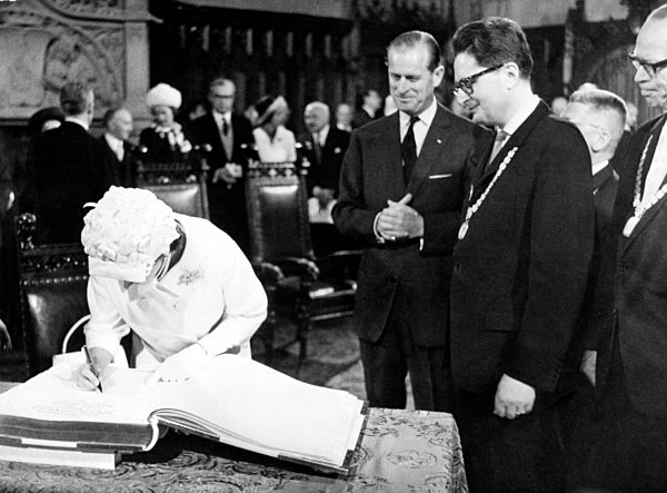 Queen Elizabeth II visits Munich, 1965