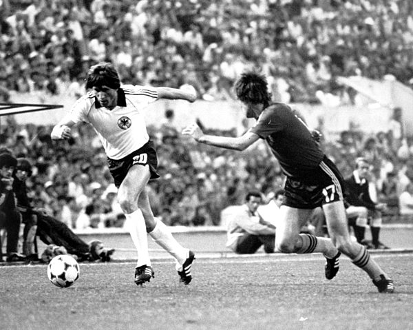 Fußball-EM 1980: Finale: Deutschland - Belgien 2:1