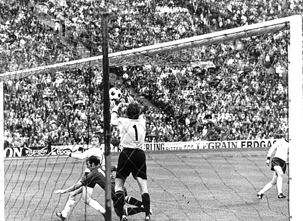 Fußball-EM '76: Deutschland - Spanien 2:0