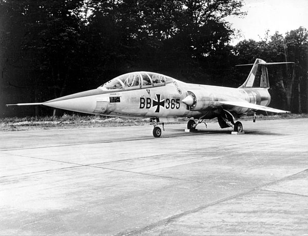 Zweisitziger Starfighter F-104