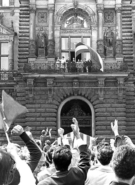 Iranian emperor's couple 1967 in Hamburg