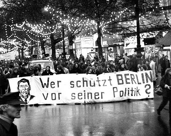Anti-SDI-Protest in Berlin 1985