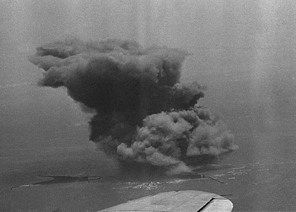 Teil von Helgoland 1947 gesprengt
