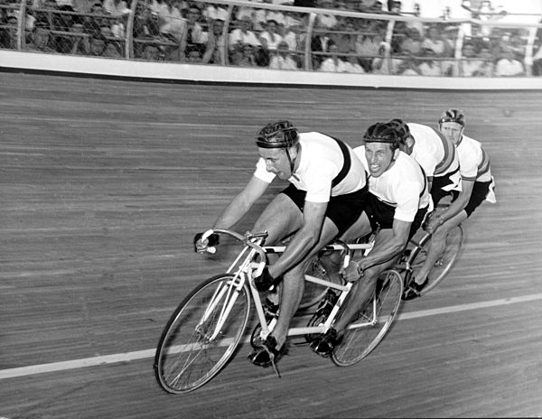 Olympia 1960: Das DDR-Tandem im Vorlauf