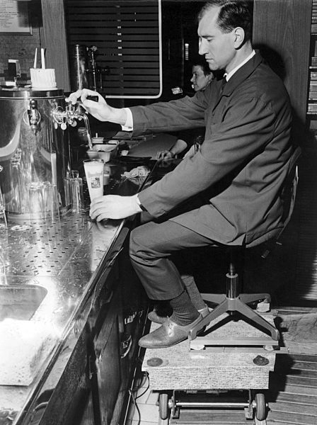 Kneipen - Wirt auf Schienen