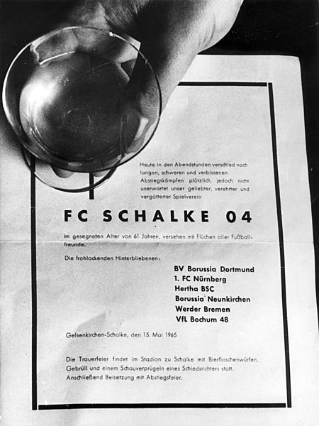 "Totenbriefe" für den FC Schalke 04 nach Abstieg 1965
