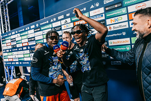 Hamburger SV - SSV Ulm 1846 Fußball