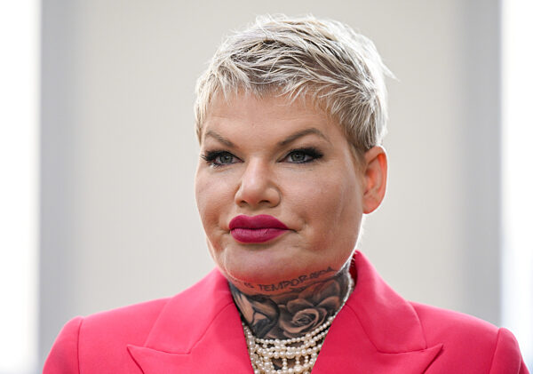 Prozess gegen Melanie Müller beginnt