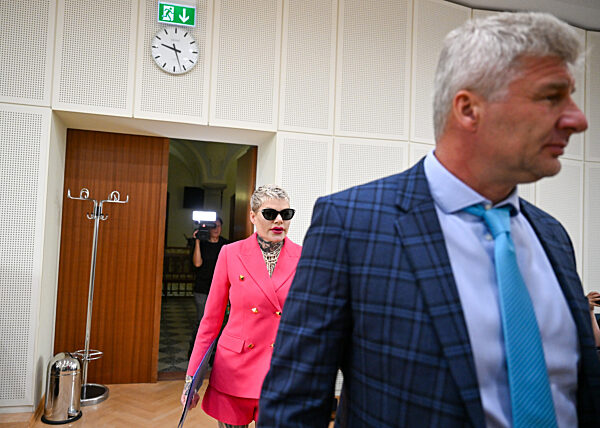 Prozessbeginn gegen Melanie Müller