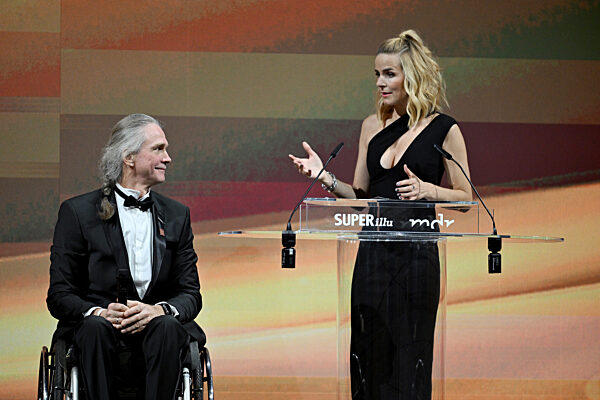 Verleihung Medienpreis Goldene Henne