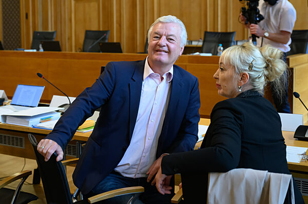 Bundesgericht verhandelt über „Compact“ Verbot