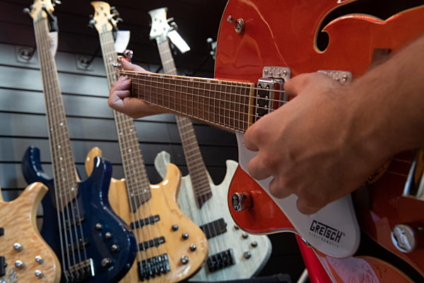 Symbolbild - Linkshänder-Gitarre