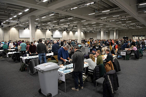 Wiederholungswahl Berlin - Stimmenauszählung