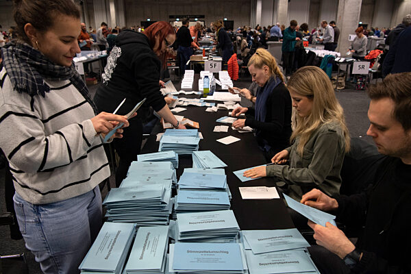 Wiederholungswahl Berlin - Stimmenauszählung