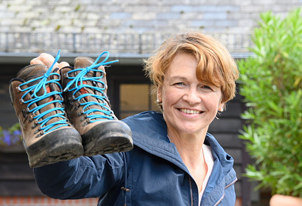 Elke Büdenbender startet bundesweite Wanderaktion