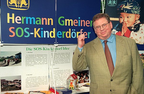 Rainer Hunold engagiert sich für SOS-Kinderdörfer