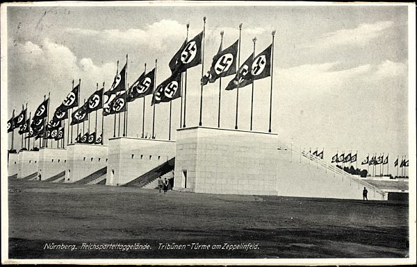 Nürnberg in Mittelfranken Bayern, Reichsparteitagsgelände, Tribünentürme am Zeppelinfeld