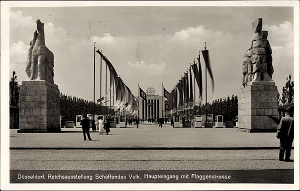 洋書 Schatze des Tiroler Volkskunstmuseums Dauerausstellungen im Volkskunstmuseum - Tiroler