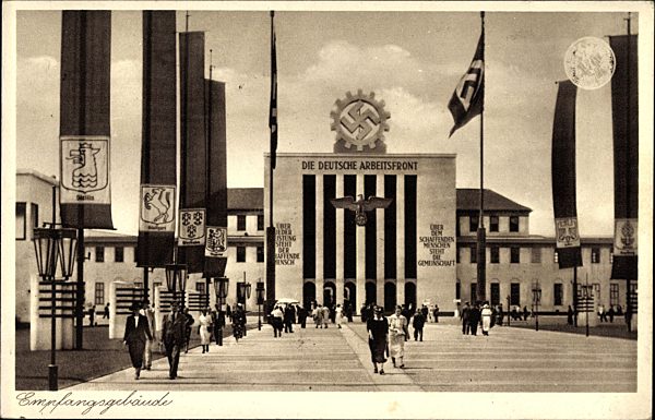 Düsseldorf am Rhein, Ausstellung Schaffendes Volk 1937, Empfangsgebäude, DAF