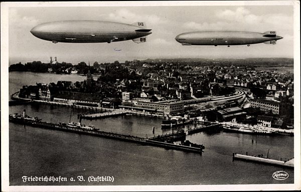 Friedrichshafen am Bodensee, Zeppeline über dem Ort, LZ 127, LZ 129