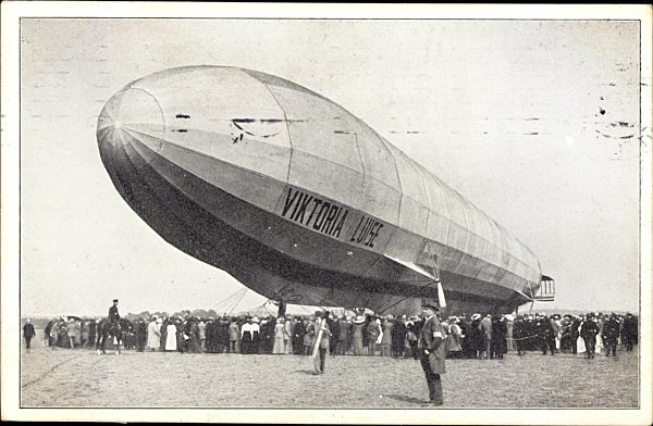 Dresden Zentrum Altstadt, Zeppelin, Kreuzer, Viktoria Luise, Besucher
