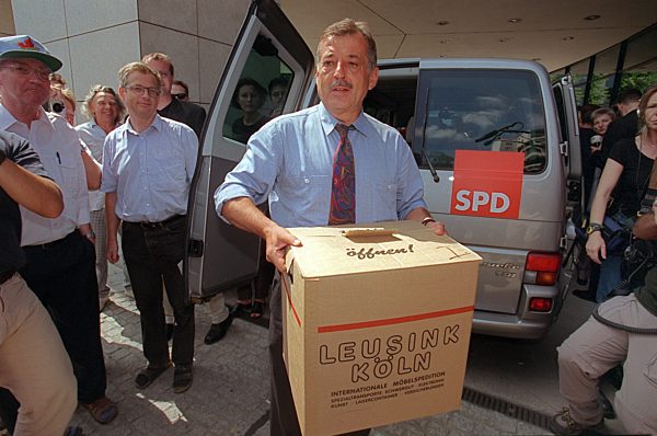 SPD-Parteivorstand zieht in Berliner Willy-Brandt-Haus ein