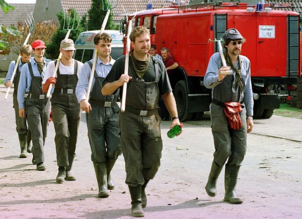 THW hilft bei Aufräumarbeiten im Hochwassergebiet