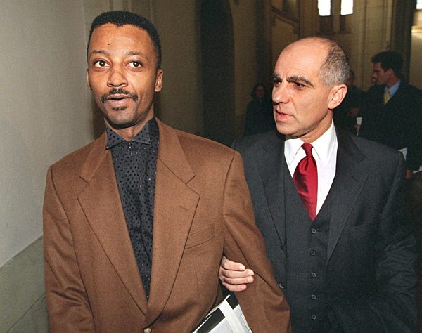 Anwalt und Nebenkläger des "La Belle"-Prozeß