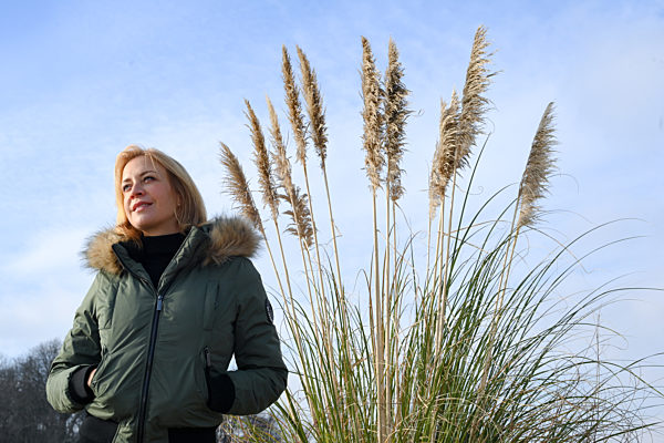 EXCLUSIVE - Ein Spaziergang mit Annika Ernst