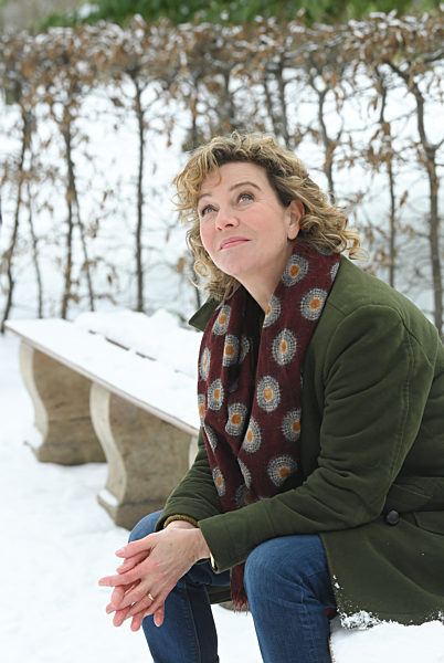 EXCLUSIVE - Ein Spaziergang mit Margarita Broich