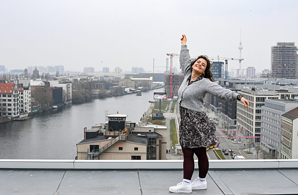 EXCLUSIVE - Ronja Forcher veröffentlicht Debüt-Single