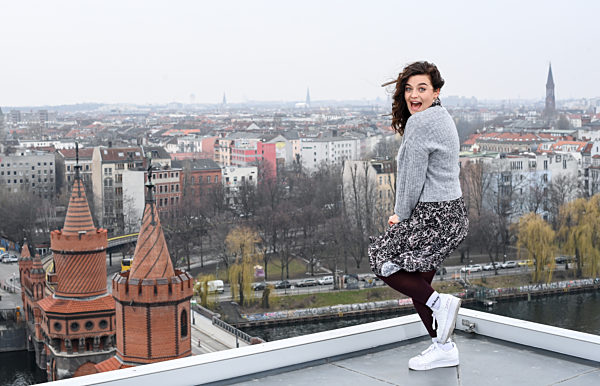 EXCLUSIVE - Ronja Forcher veröffentlicht Debüt-Single