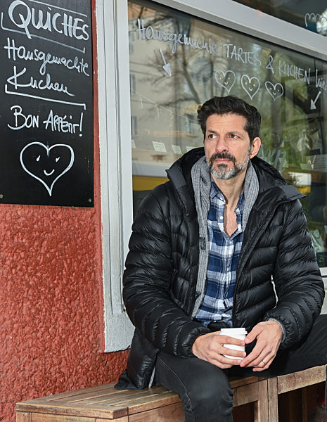 EXCLUSIVE - Ein Spaziergang mit Pasquale Aleardi